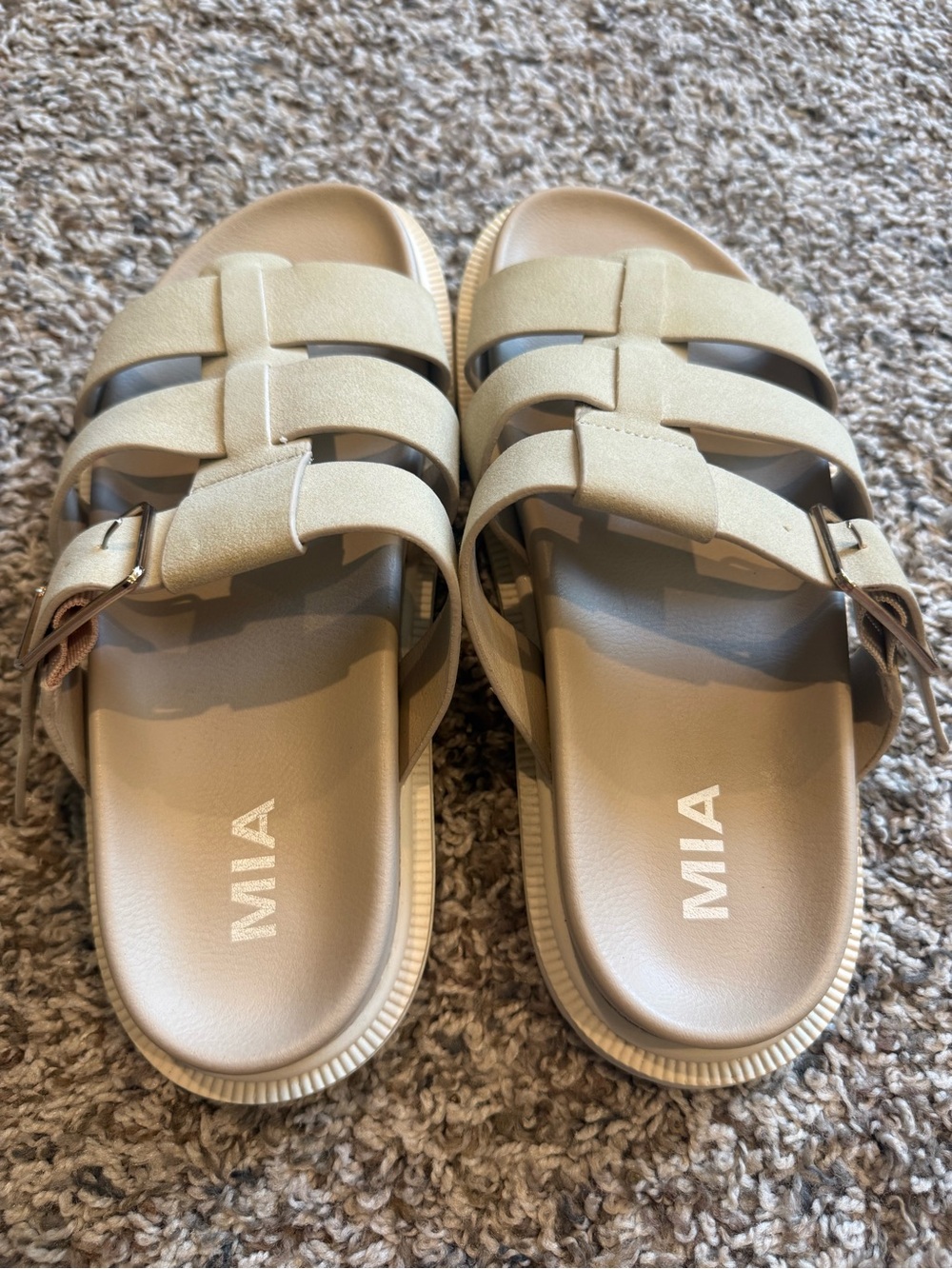 MIA Sandals - Picture 2 of 4